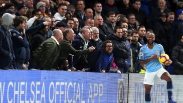 Chelsea bane um torcedor por racismo contra Sterling, e outros cinco são suspensos