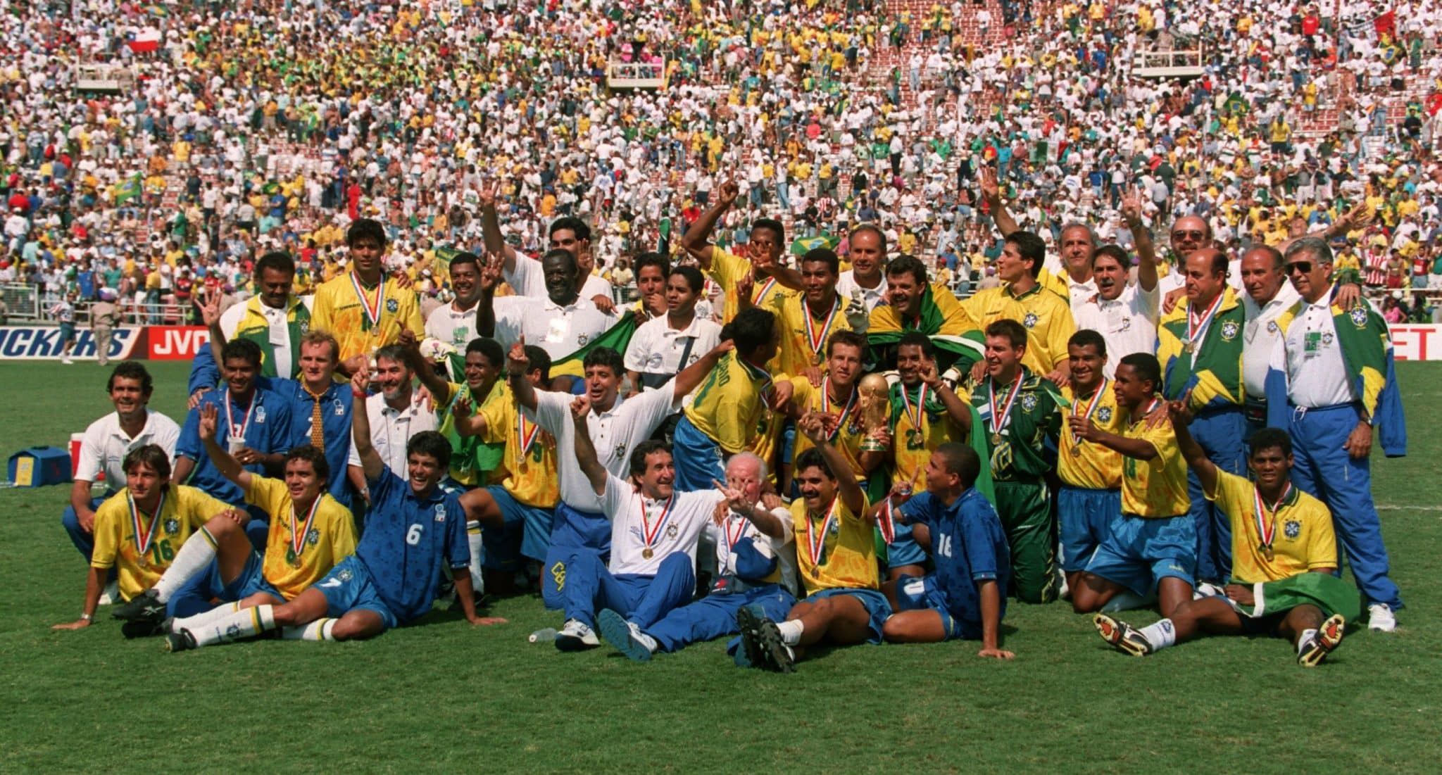 [Os 25 anos da Copa de 94] &ldquo;&Eacute; TETRA! &Eacute; TETRAAAAAAAAAAAAAAAAAA!&rdquo;