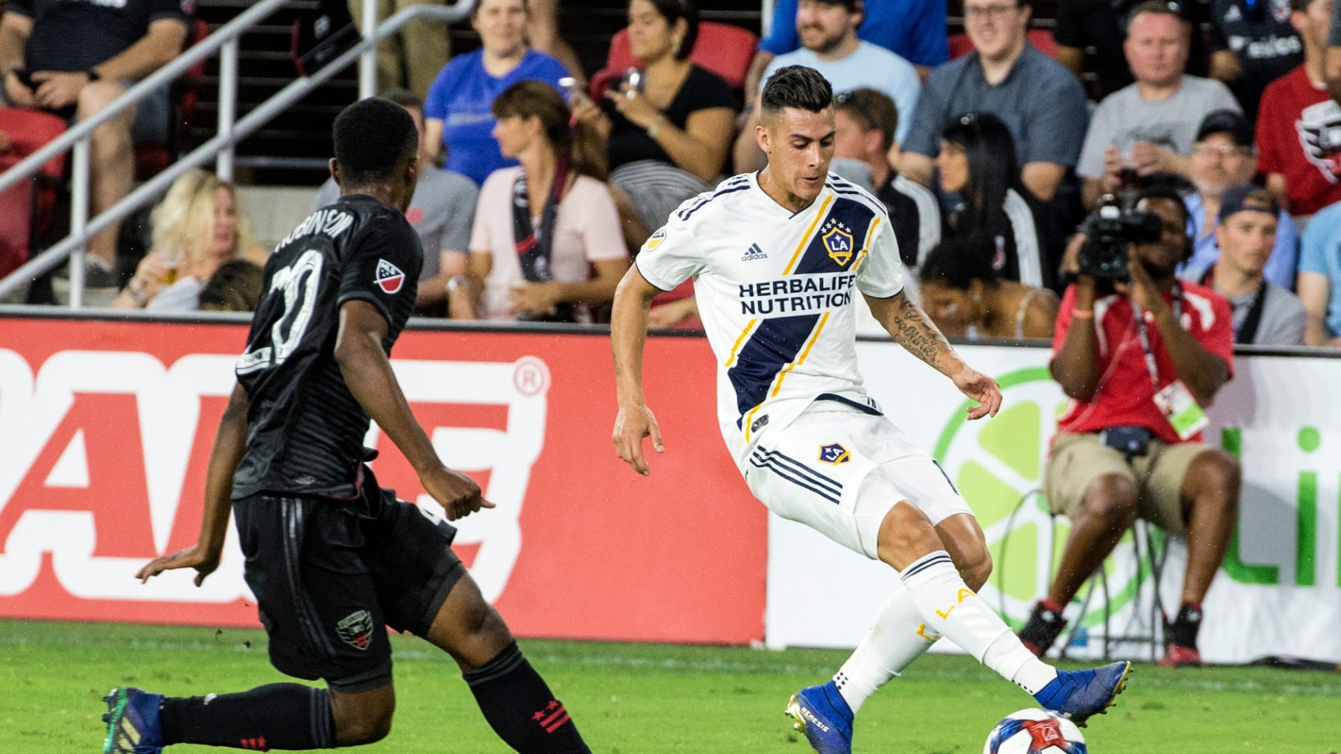 Ibrahimovic: &ldquo;Pav&oacute;n &eacute; bom demais para a MLS, n&atilde;o ficar&aacute; aqui muito tempo&rdquo;