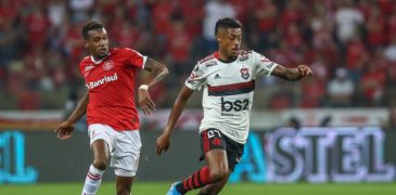 O furor da várzea ainda corre no sangue de Bruno Henrique, e dá gosto ao seu futebol