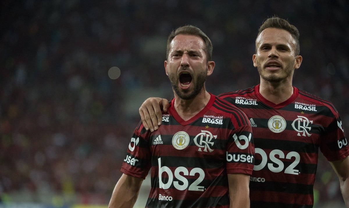 Envolvente, o Flamengo primou pelas &oacute;timas tramas e derrotou os reservas do Gr&ecirc;mio
