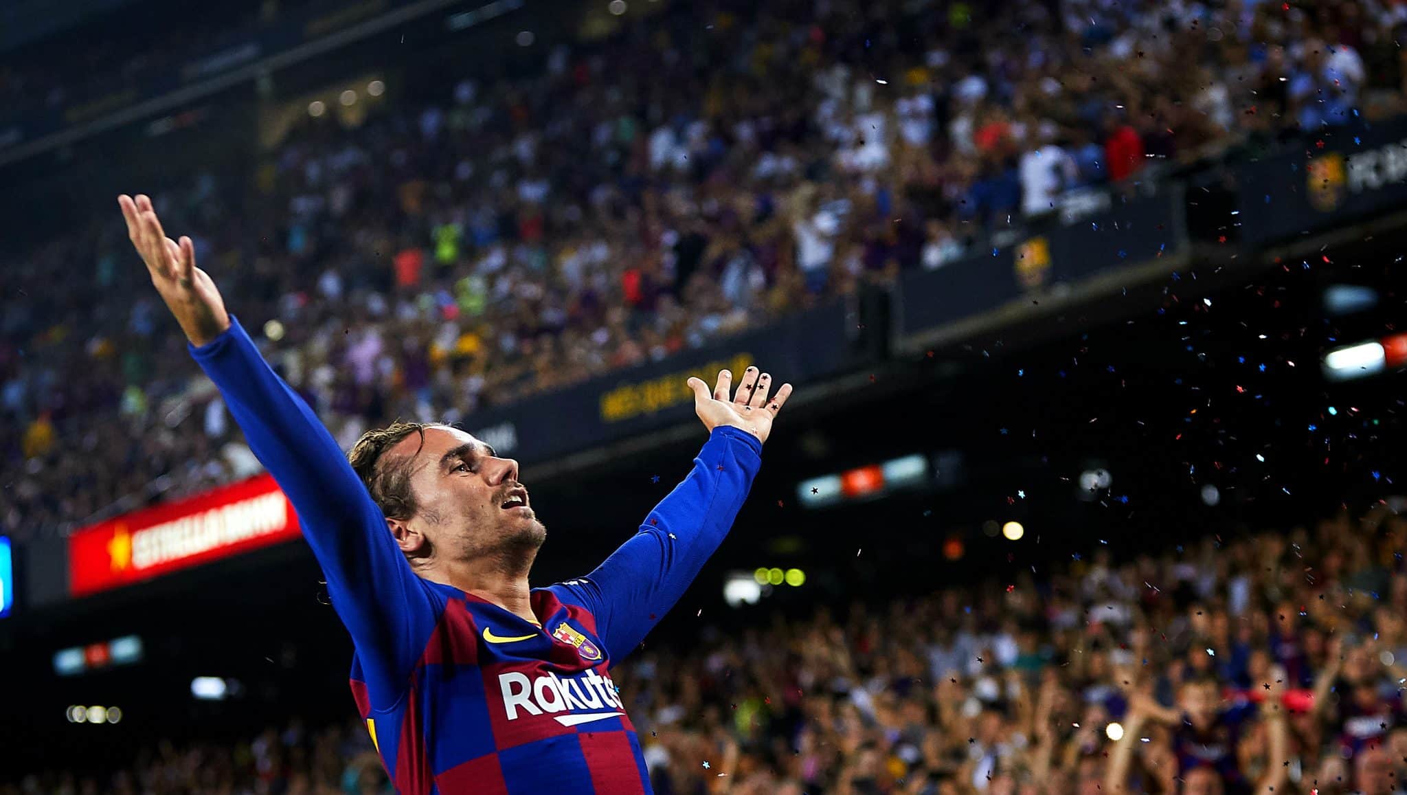 Sob olhares de Messi e Su&aacute;rez, Griezmann liderou espet&aacute;culo na goleada do Barcelona por 5 a 2 sobre o Betis