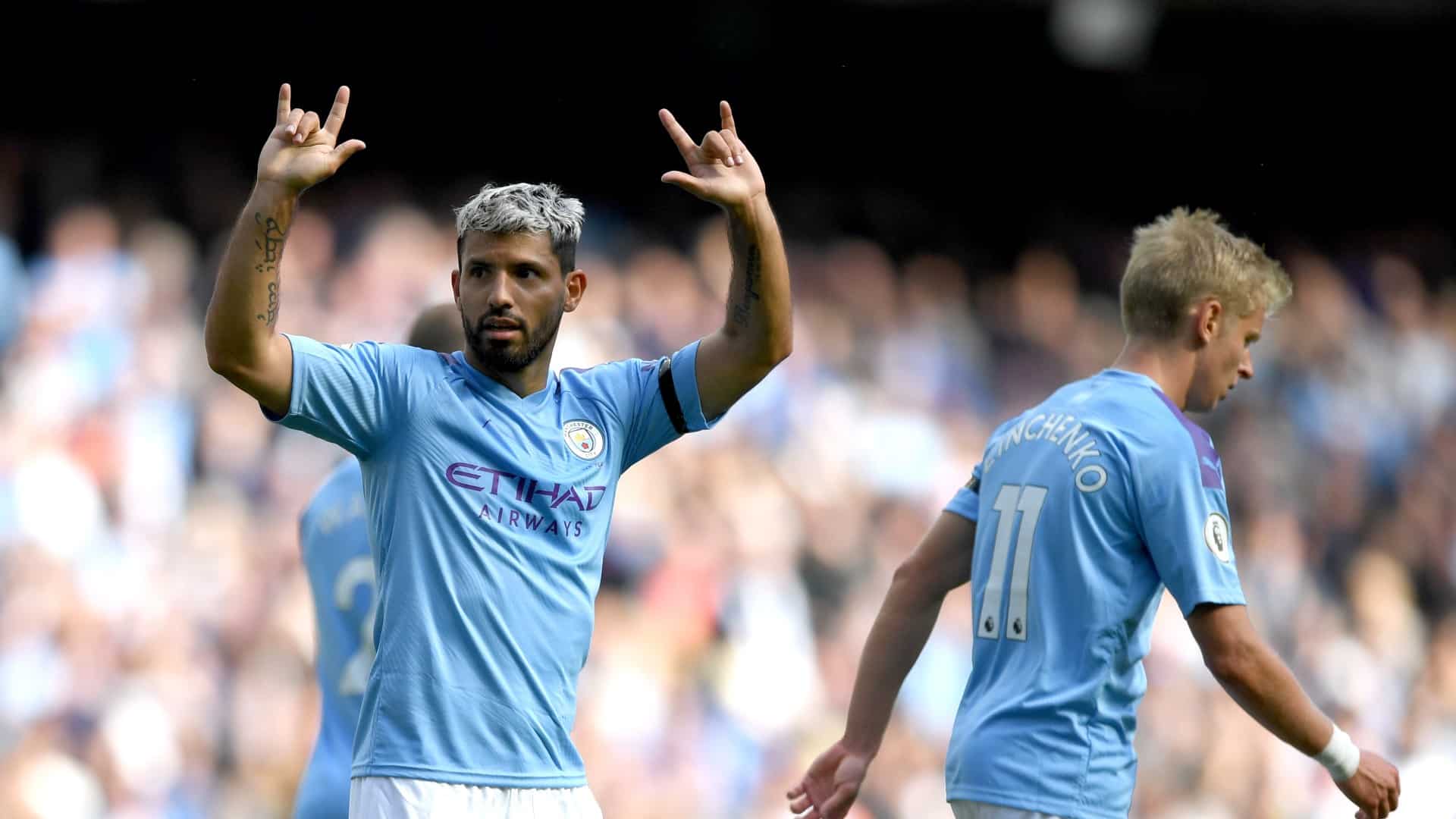 Ag&uuml;ero fez dois gola&ccedil;os para coroar seu fenomenal come&ccedil;o de temporada