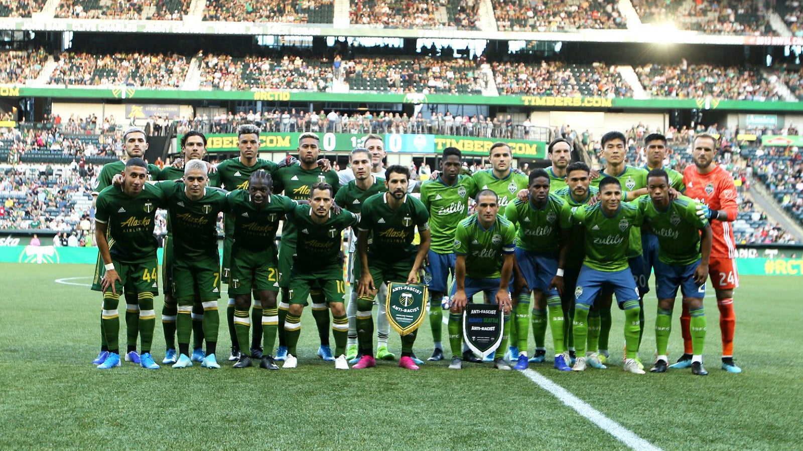 Rivais, Seattle Sounders e Portland Timbers se unem contra proibi&ccedil;&atilde;o de s&iacute;mbolo antifascista na MLS