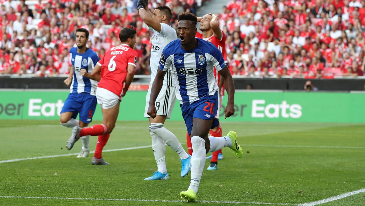 Porto inverte progn&oacute;sticos para alcan&ccedil;ar vit&oacute;ria enorme no Est&aacute;dio da Luz contra o Benfica
