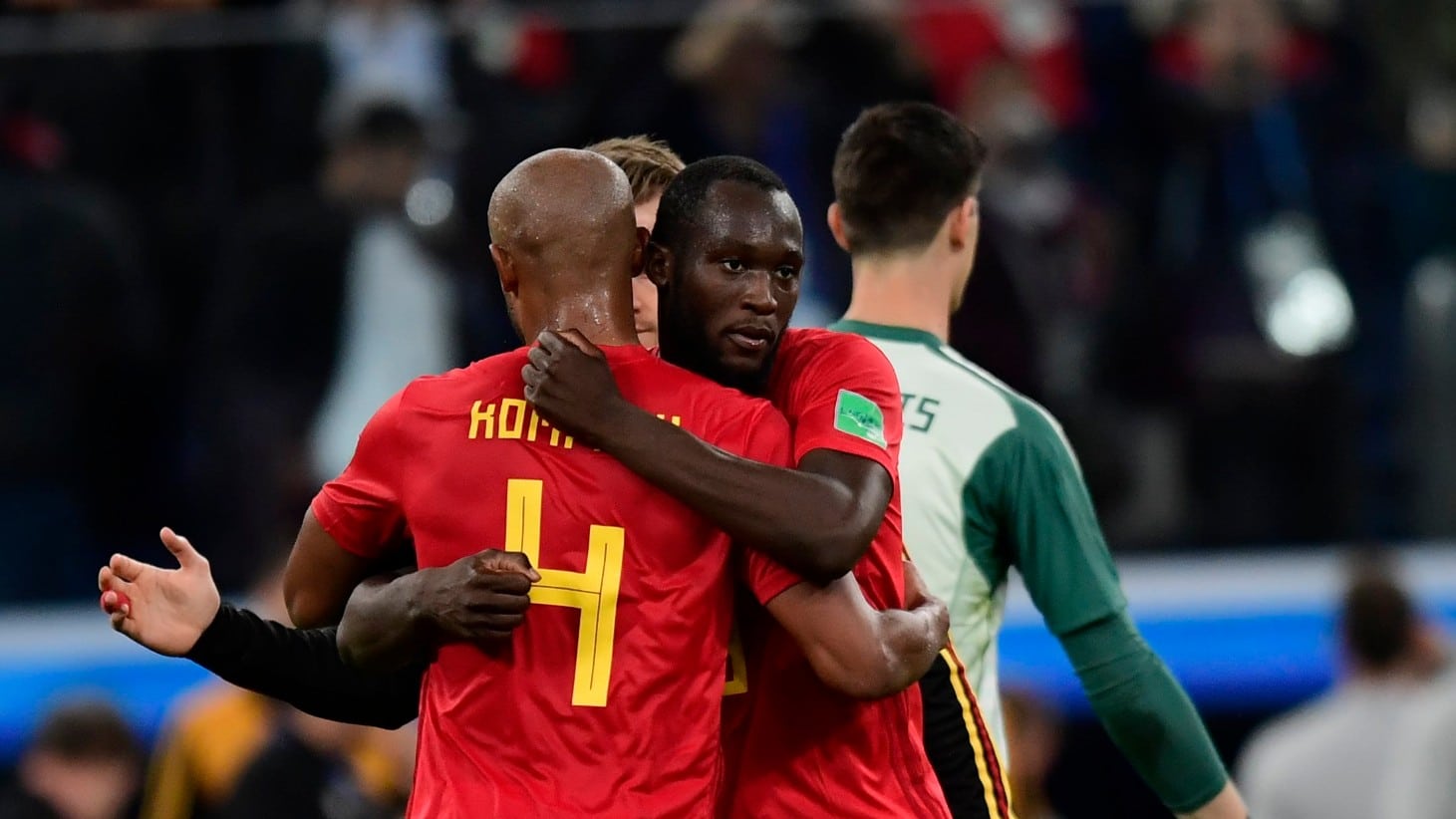 Sem diversidade em posi&ccedil;&otilde;es de poder, o futebol n&atilde;o consegue combater o racismo, diz Kompany