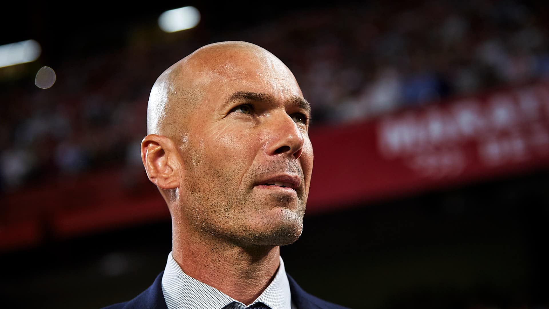 Zidane abriu o cora&ccedil;&atilde;o sobre o passado e o futuro, numa excelente entrevista para celebrar seus 50 anos