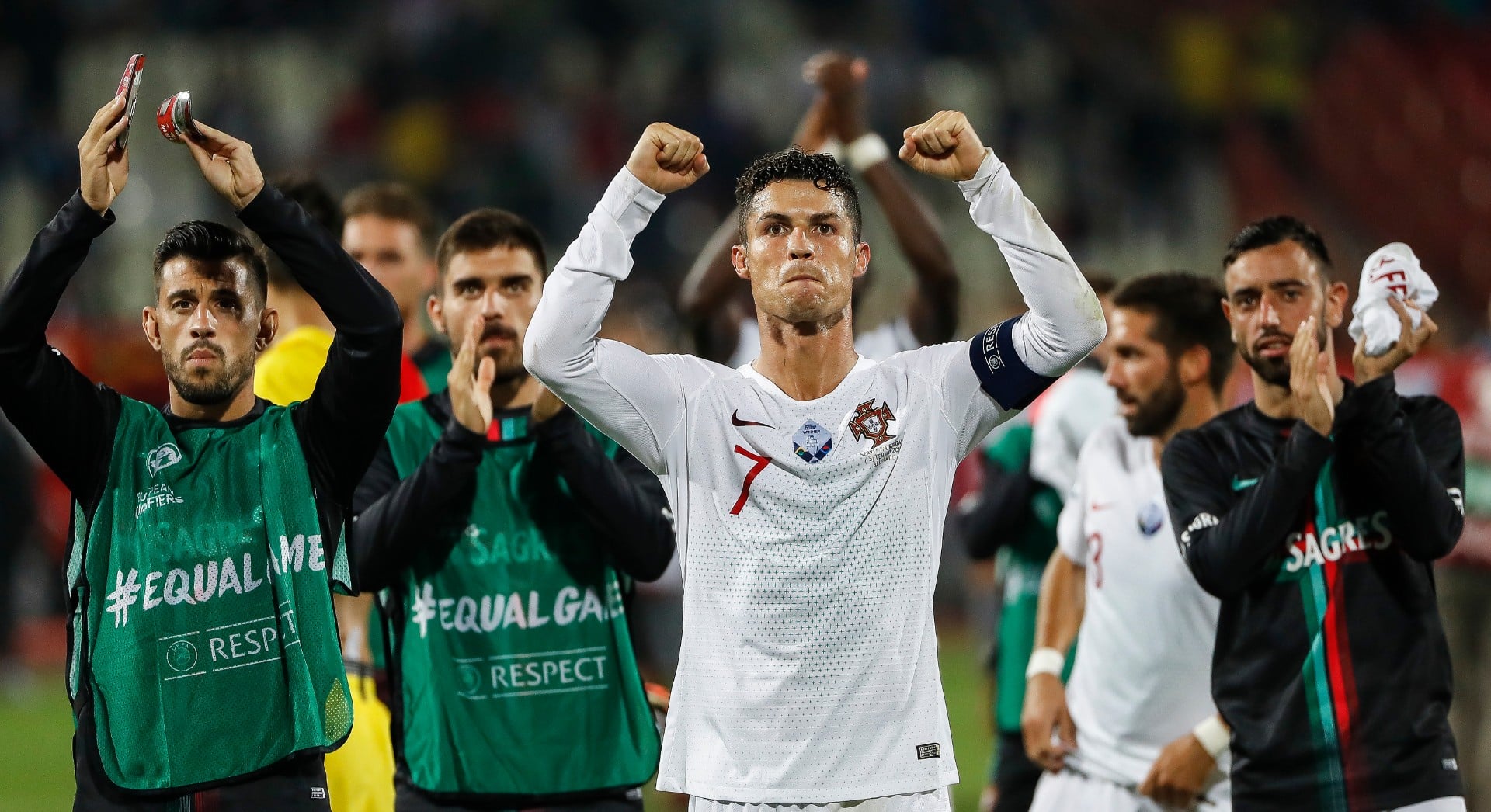 Cristiano fez quatro gols, mas foi uma infelicidade bisonha do goleiro que abriu caminho &agrave; goleada de Portugal