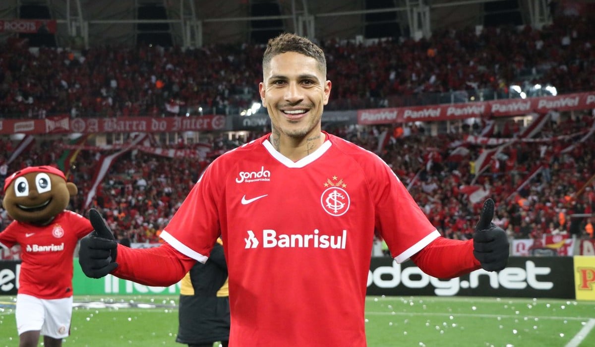 Al&eacute;m dos gols, a atitude de Guerrero na Copa do Brasil vale ainda mais a gratid&atilde;o dos colorados