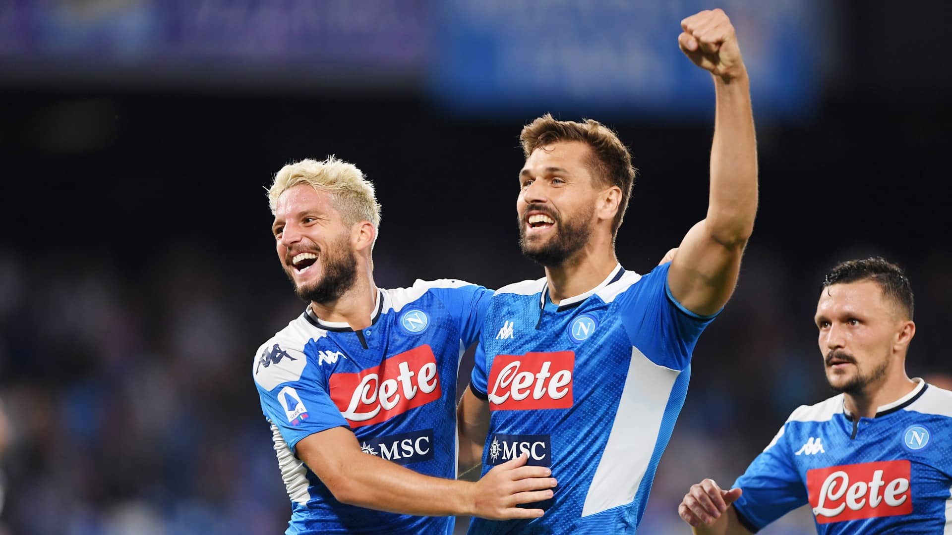 Com contrato at&eacute; o fim da temporada, Mertens decide para o Napoli e deixa futuro em aberto