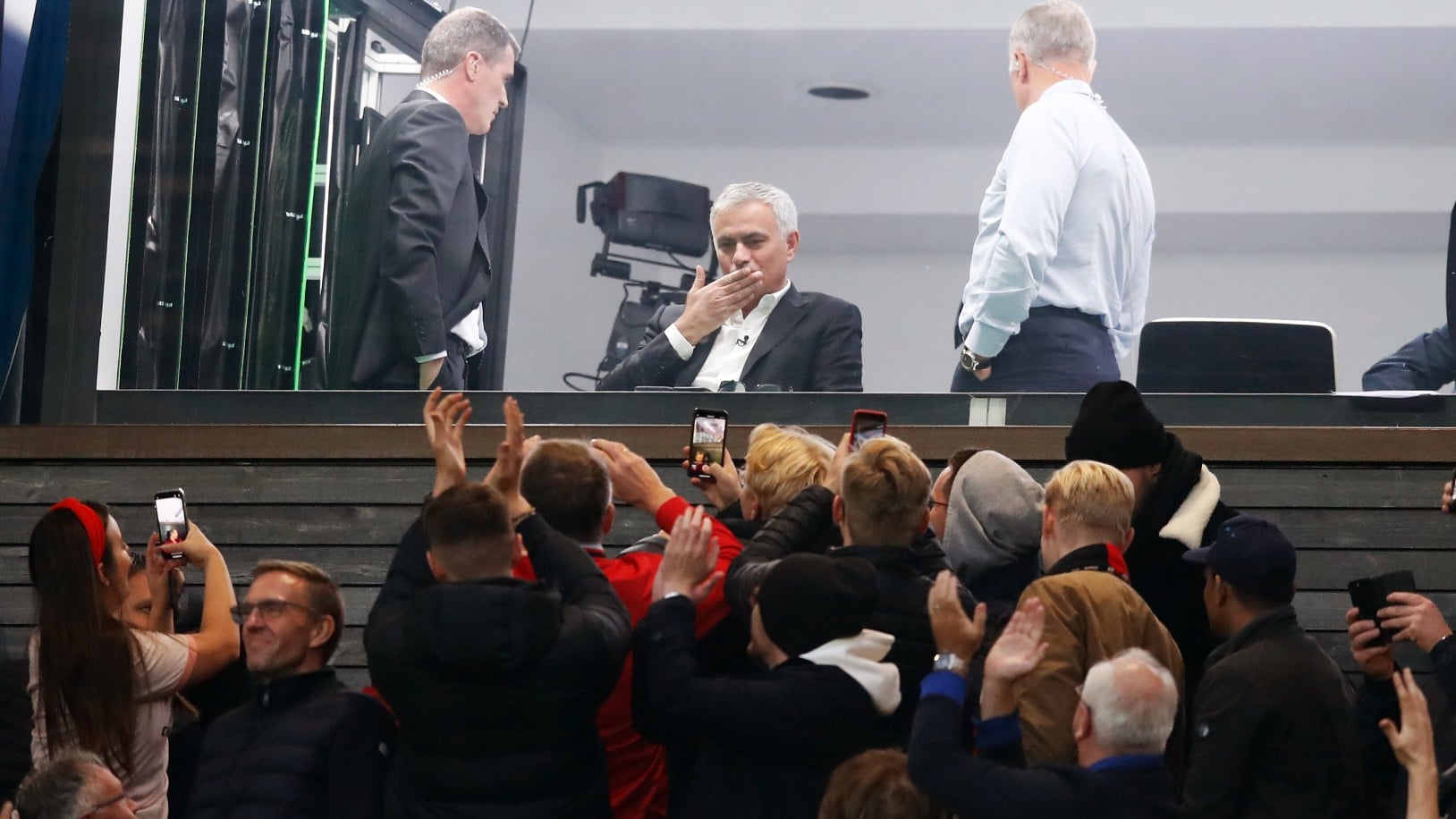 Comentando o cl&aacute;ssico, Mourinho reservou sua ironia tanto para Klopp quanto para Solskjaer