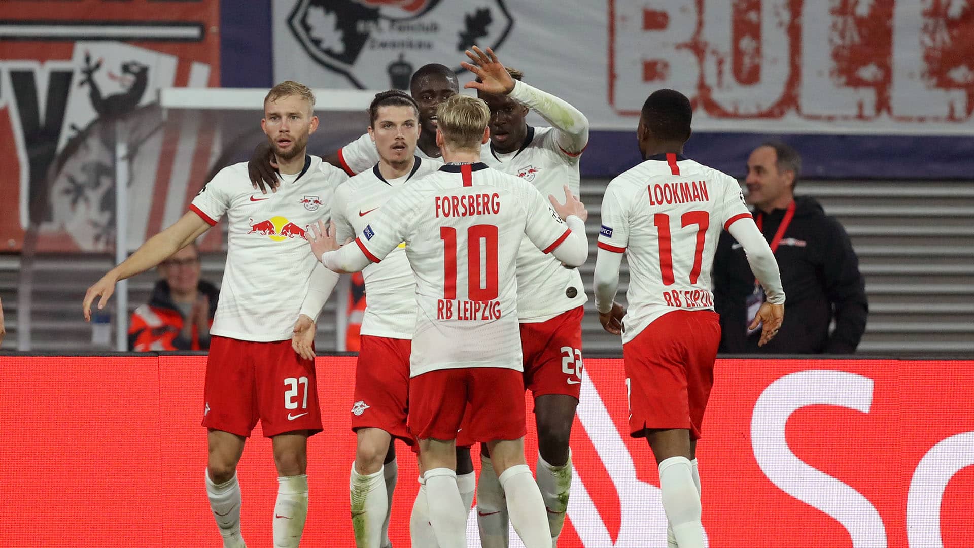 Sabitzer marcou um gola&ccedil;o para dar vit&oacute;ria de virada ao Leizpig contra o Zenit