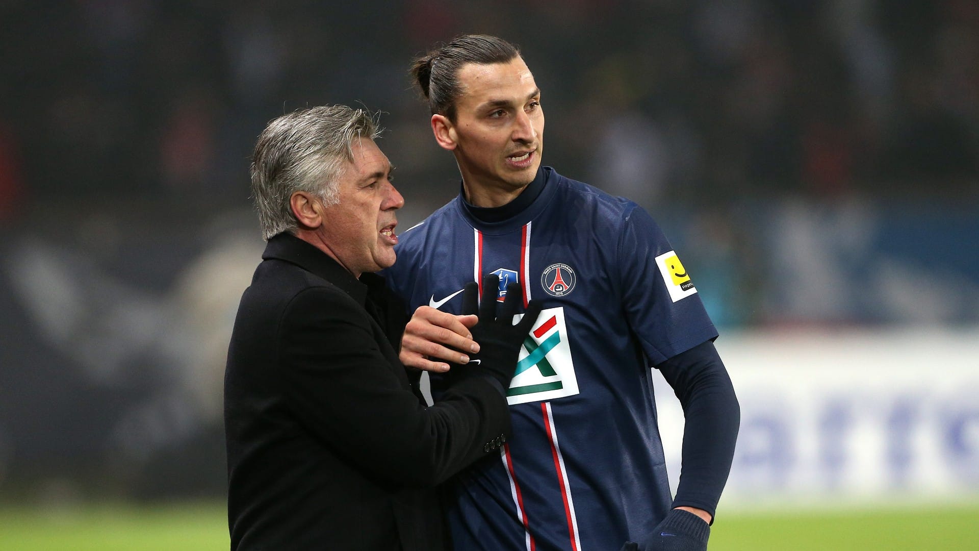 Ancelotti brinca: &ldquo;Ligarei para Ibrahimovic e direi que o estamos esperando&rdquo;