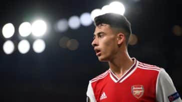 Van Persie: “Gabriel Martinelli me parece muito bom, tem tudo para se tornar um grande jogador”