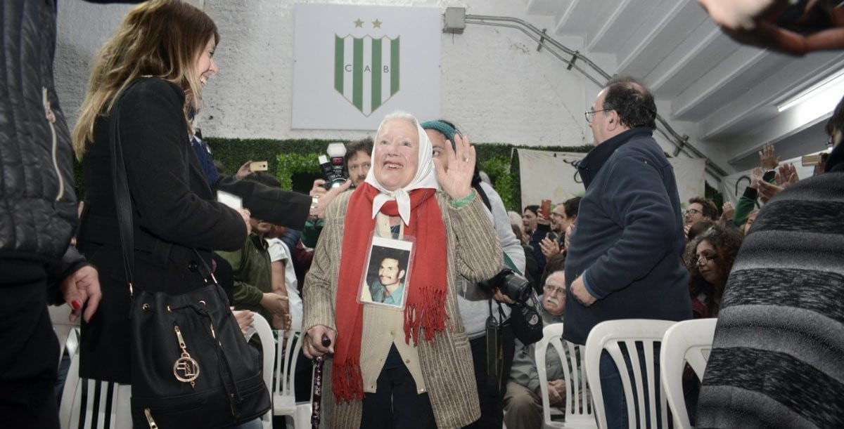 Banfield homenageou familiares e restituiu condi&ccedil;&atilde;o de s&oacute;cios a 11 v&iacute;timas da ditadura militar ligadas ao clube
