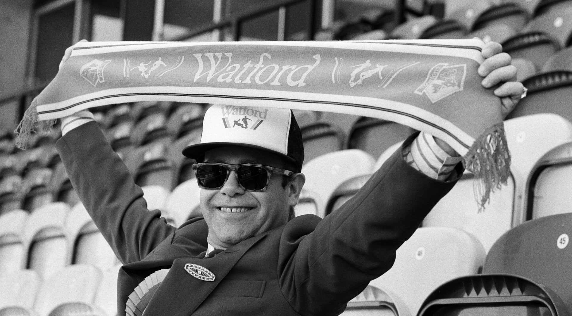 Sir Elton John: &ldquo;Devo muito mais ao Watford do que o Watford deve a mim, o clube salvou minha vida&rdquo;