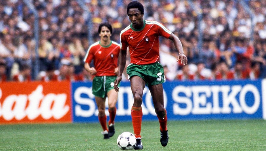 O adeus a Rui Jord&atilde;o, artilheiro de Benfica e Sporting, homem que foi artista duas vezes