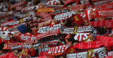 O clássico pela Copa da Polônia permitiu a um dos maiores clubes do país, hoje na terceirona, reviver sua grandeza