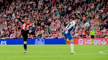 No dicionário do futebol, essa pintura de Muniain poderia explicar a expressão “pegar na veia”