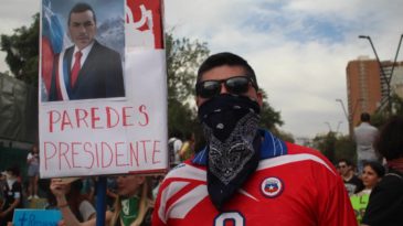 Jogadores chilenos apoiam e se somam aos protestos massivos que ocorrem no país