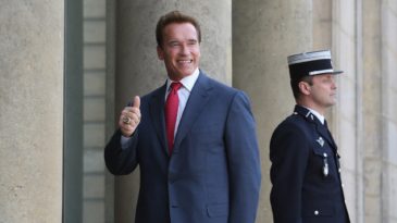 Schwarzenegger diz que gosta do Liverpool: “Quando eles dizem ‘eu voltarei’, eles voltam”
