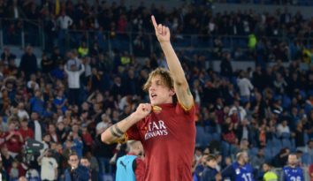 A Roma puniu os erros do Milan e se aproximou do G-4 com a vitória no Estádio Olímpico