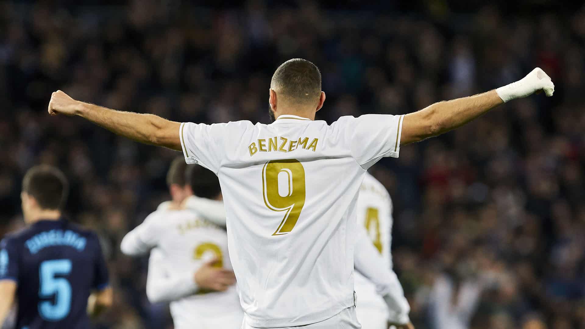 Benzema, um exemplo do centroavante moderno e de amor &agrave; camisa de um Real Madrid campe&atilde;o