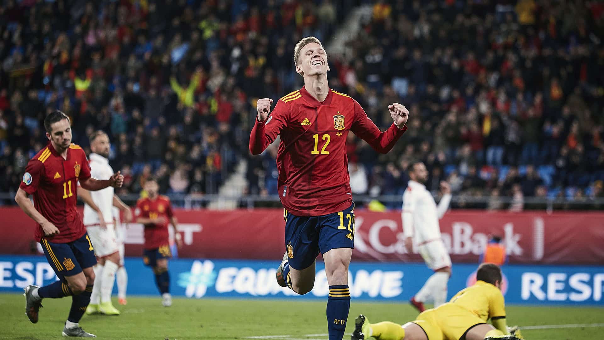 Espanha carimbou vaga na Eurocopa com goleada em Malta e gols dos estreantes Dani Olmo e Pau Torres
