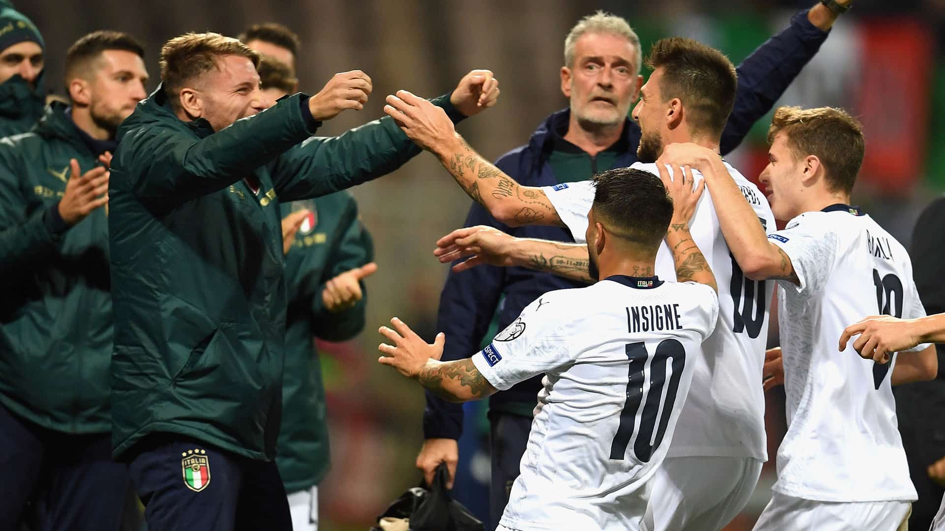 Itália quebra recorde que já durava 80 anos com 10 vitórias seguidas e se garante como cabeça de chave na Eurocopa