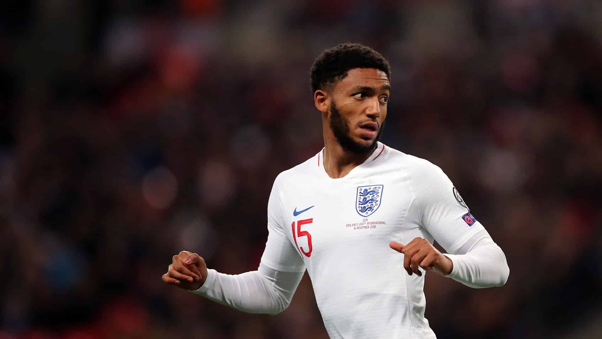 Sterling sobre vaias a Joe Gomez: &ldquo;&Eacute; dif&iacute;cil ver meu companheiro ser vaiado por algo que &eacute; minha culpa&rdquo;