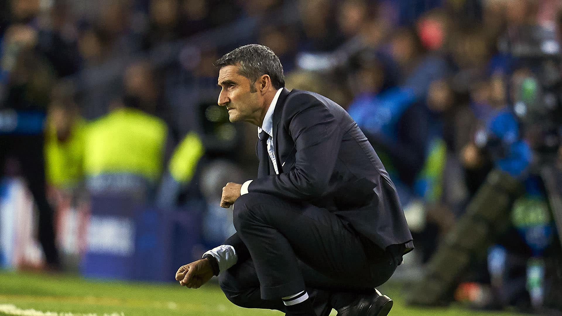 Valverde responde sobre press&atilde;o no Barcelona: &ldquo;O clube sempre me apoiou e me sinto respeitado&rdquo;