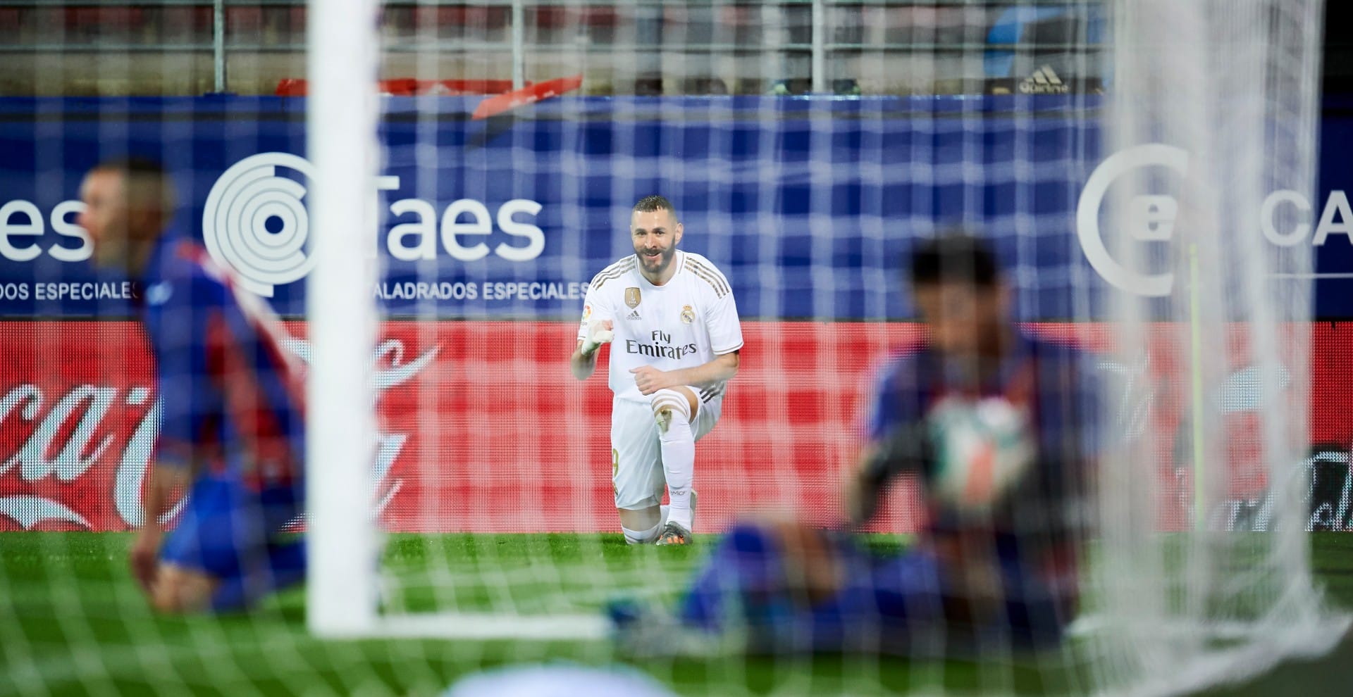 Com direito a 30 minutos arrasadores, o Real Madrid d&aacute; novos sinais de sua recupera&ccedil;&atilde;o
