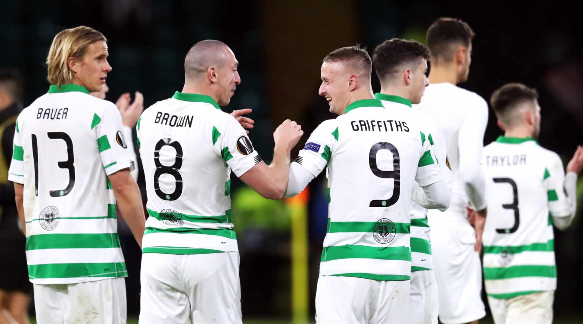 A Esc&oacute;cia &eacute; mais uma liga a ser declarada encerrada, com o Celtic campe&atilde;o e Hearts rebaixado