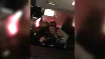 Este vídeo que De Roon, da Atalanta, filmou de dentro de seu carro ilustra o significado de vencer um dérbi