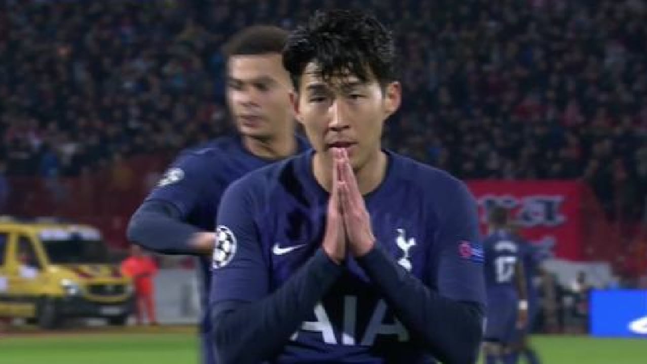 Son marcou dois gols na Champions e aproveitou a comemora&ccedil;&atilde;o para pedir desculpas diante das c&acirc;meras