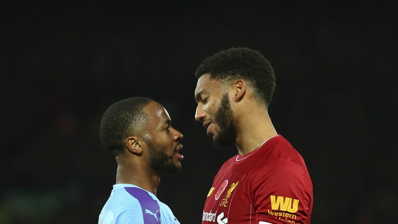 Sterling leva briga com Gomez para a sele&ccedil;&atilde;o inglesa e &eacute; afastado do jogo contra Montenegro