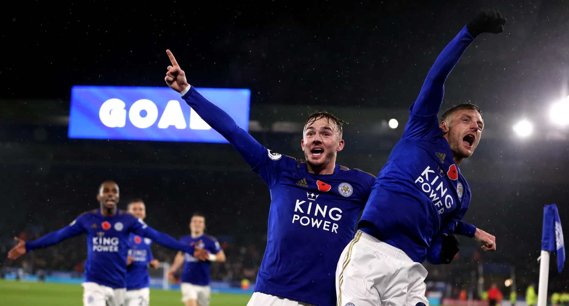 O Leicester botou o Arsenal na roda e viveu outra grande exibi&ccedil;&atilde;o para ganhar por 2 a 0