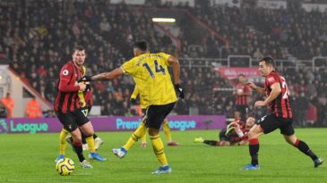 Estreia de Arteta foi bastante típica do Arsenal: gol de Aubameyang e empate com Bournemouth