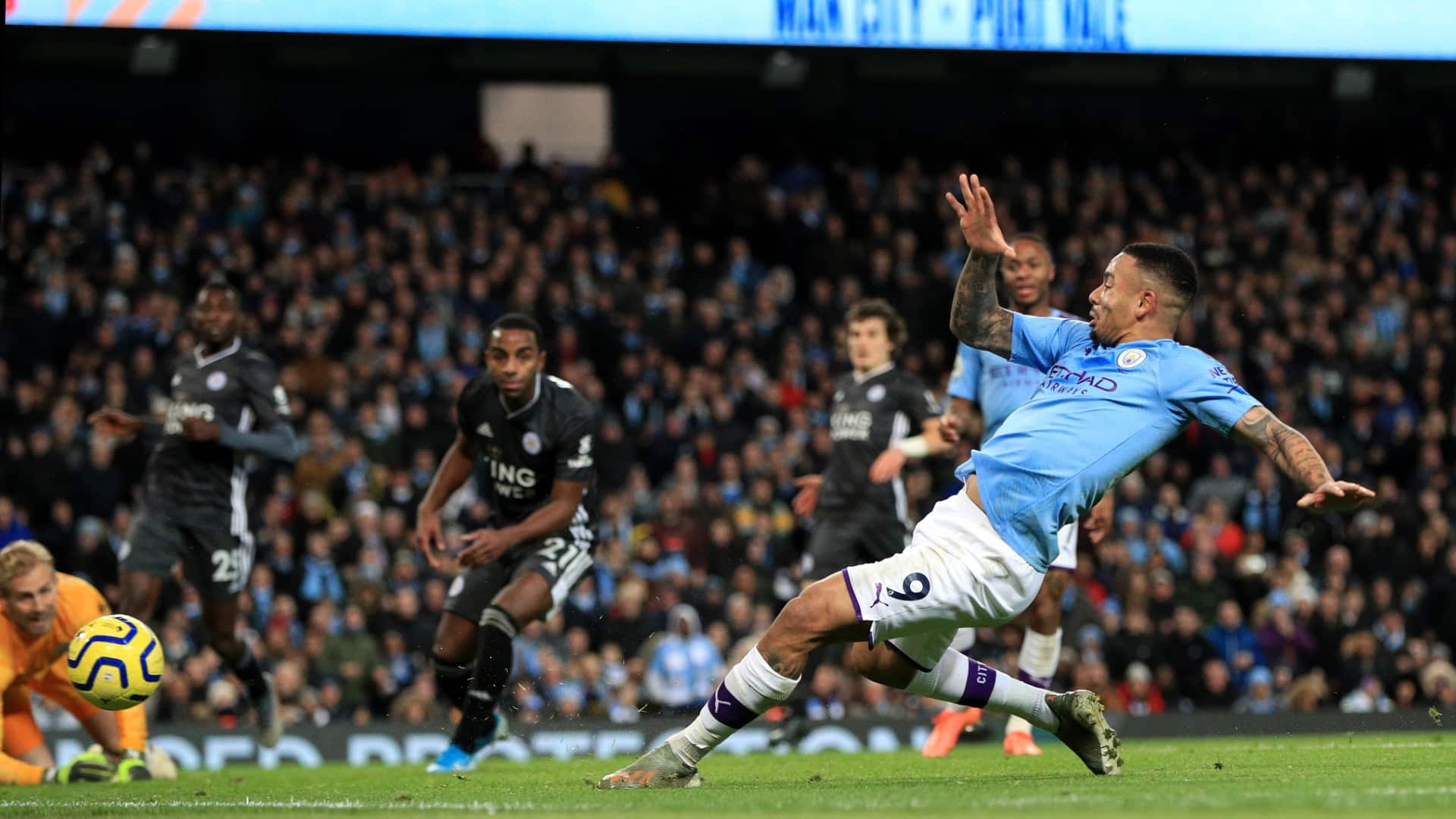 Sem Ag&uuml;ero, Guardiola mostra confian&ccedil;a no substituto: &ldquo;N&oacute;s n&atilde;o temos qualquer d&uacute;vida sobre Gabriel&rdquo;