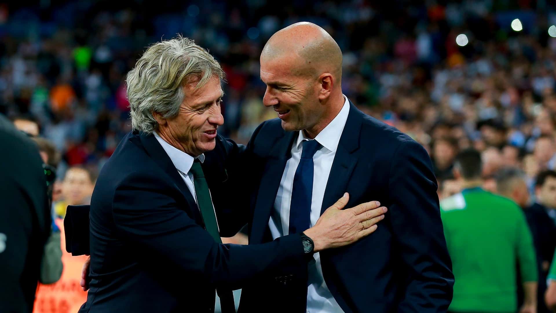 Prestes a enfrentar Klopp, como foram os outros duelos de Jesus contra t&eacute;cnicos de elite da Europa