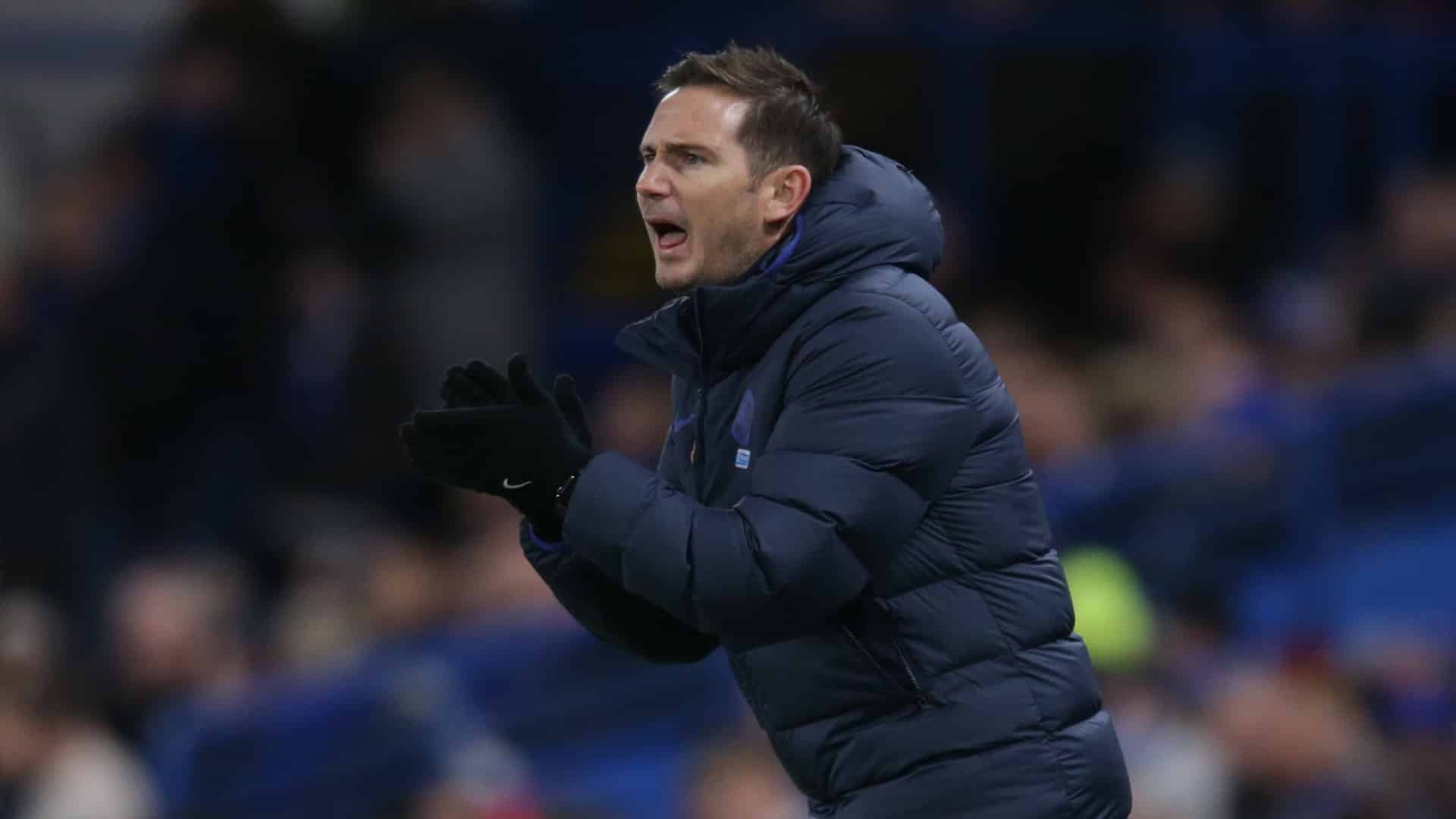 Lampard critica lentid&atilde;o do Chelsea na derrota para o Bournemouth: &ldquo;N&atilde;o &eacute; o time que quero treinar&rdquo;