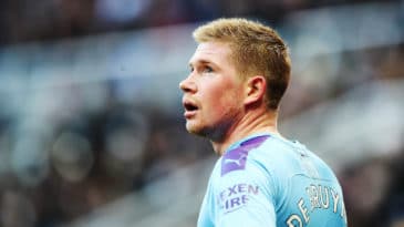 De Bruyne igualou recorde de assistências de Henry, mas reclamou: “Tiraram duas de mim!”