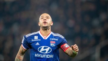 Quase recuperado de lesão, Depay relembra dor de ficar de fora do jogo com a Juve: “Tentei não assistir”