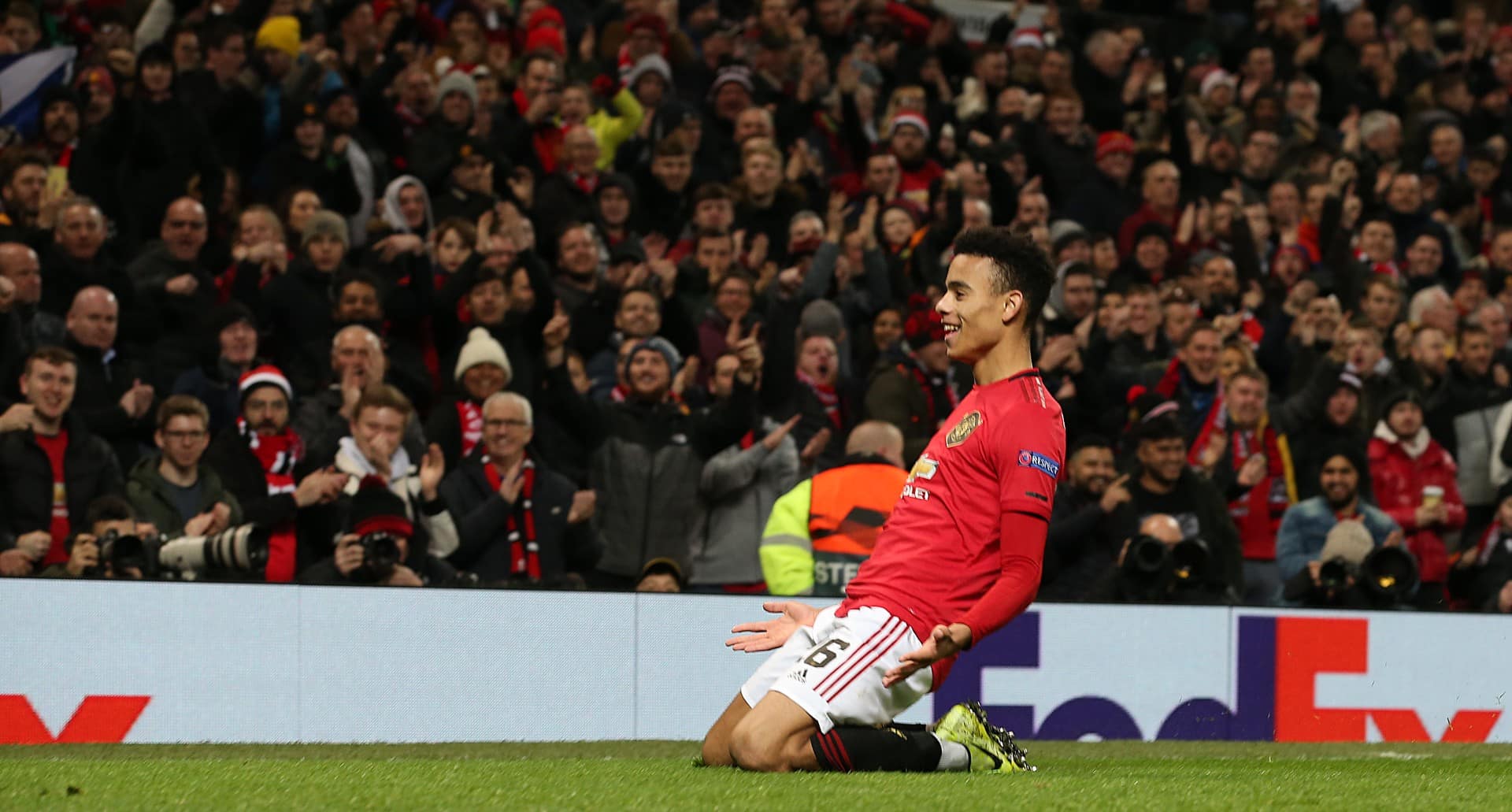 Greenwood fez os olhos da torcida do United brilharem e liderou uma blitz de quatro gols em 11 minutos