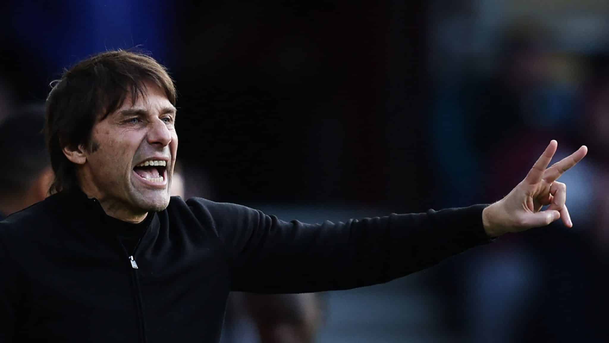 Mesmo que tenha raz&atilde;o, Conte usou op&ccedil;&atilde;o nuclear e piorou ainda mais a situa&ccedil;&atilde;o do Tottenham