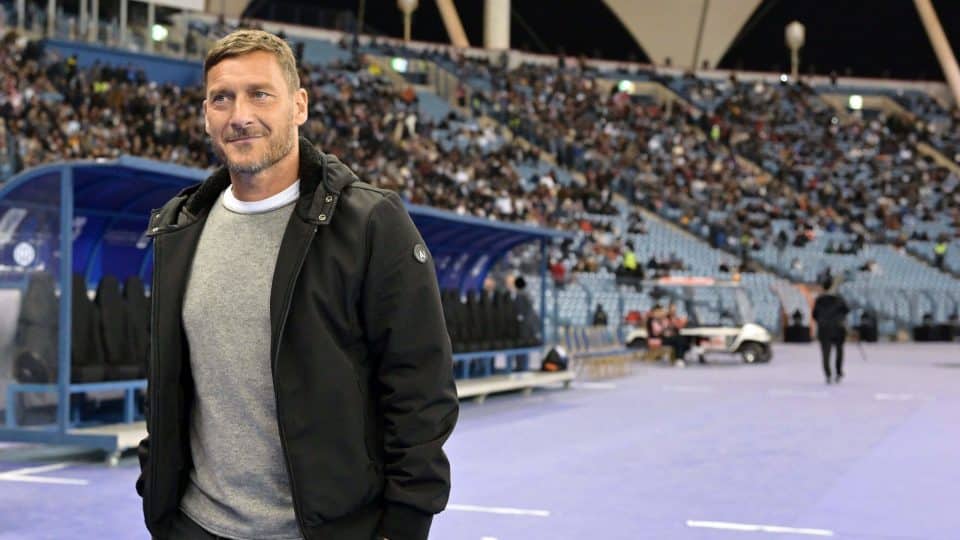Francesco Totti sobre Mateo Retegui: “Ele me impressionou pelo físico, mental e por trabalhar duro”