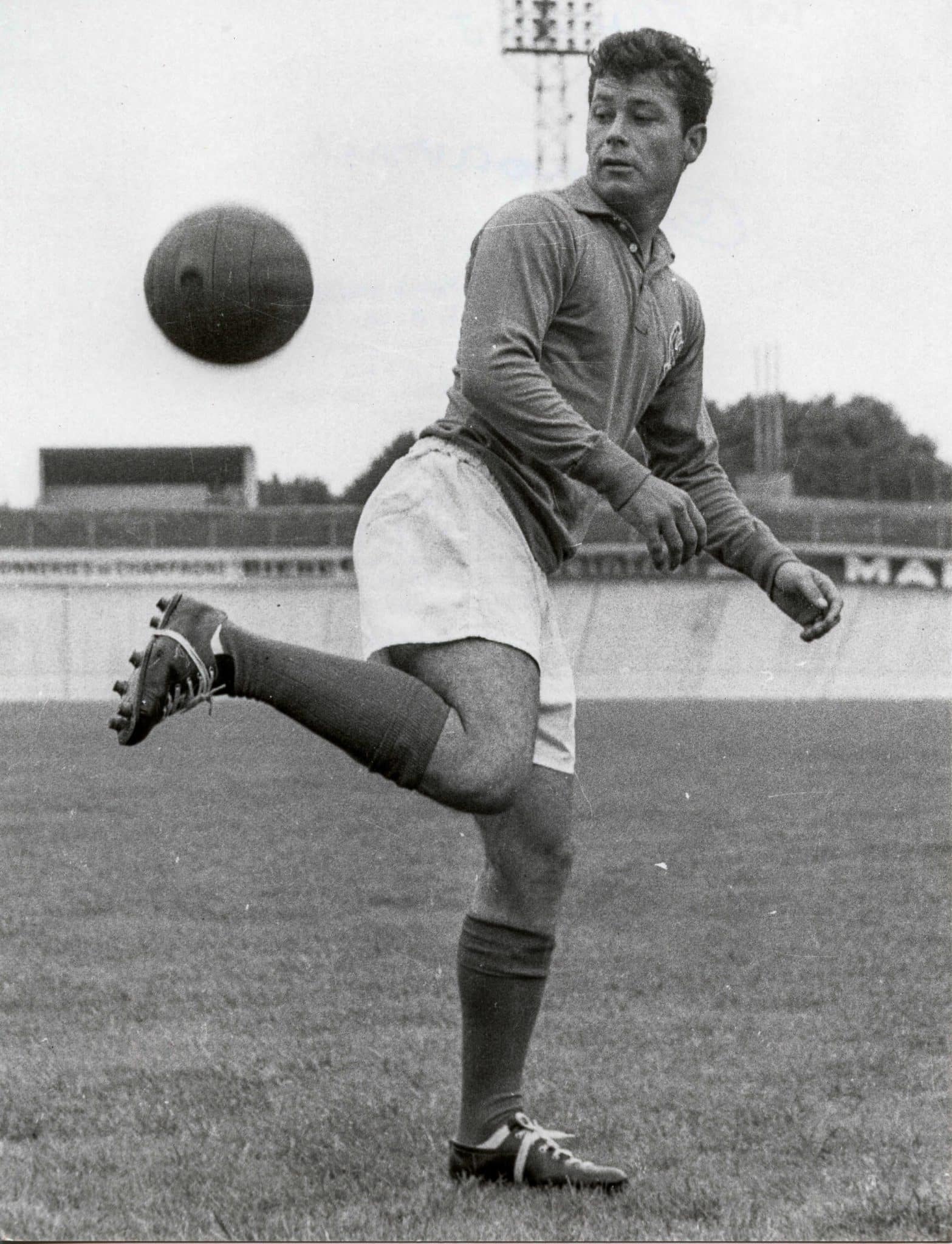 Quando o Botafogo tentou trazer Just Fontaine, j&aacute; artilheiro da Copa, para o futebol brasileiro
