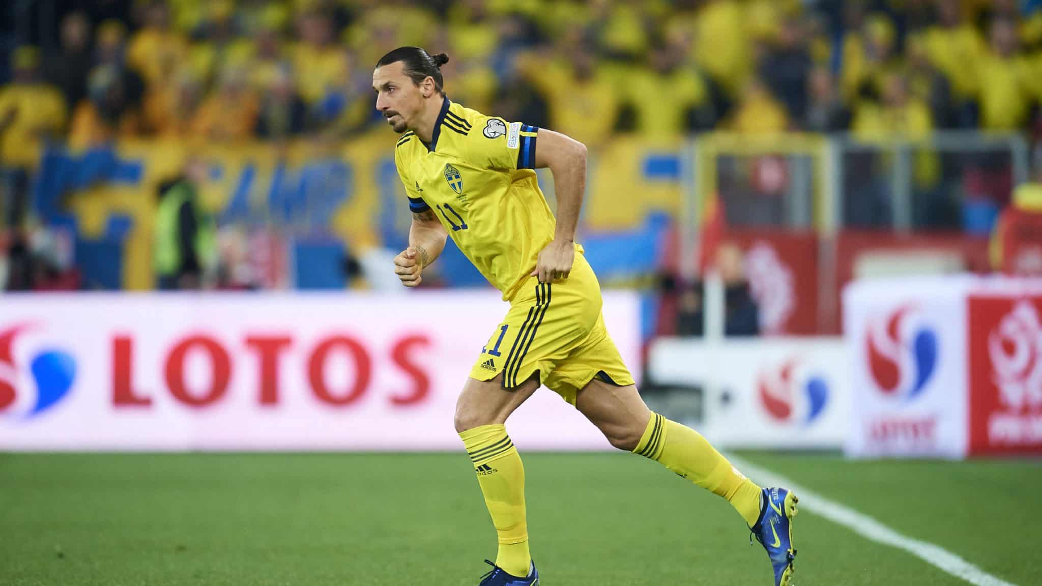 Ibrahimovic &eacute; convocado pela Su&eacute;cia aos 41 anos para jogos das Eliminat&oacute;rias da Euro 2024