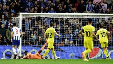 Inter aguenta press&atilde;o do Porto no final e vai &agrave;s quartas de final da Champions pela primeira vez desde 2011