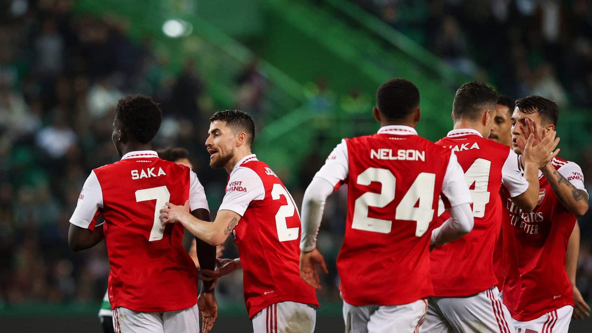 Um golpe de sorte ajudou o Arsenal a arrancar o empate fora de casa contra o Sporting